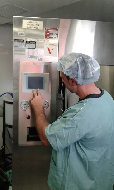 Manutenção de autoclave